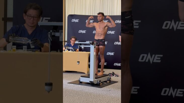 Felipe Lobo passes hydration, makes weight | ONE Fight Night 24 #onechampionship