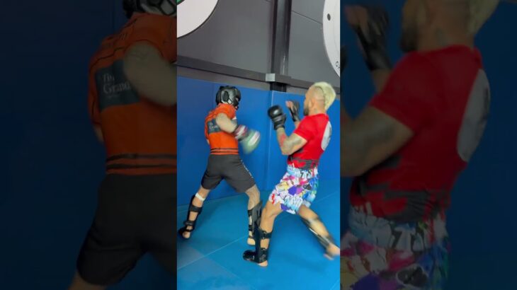 #mma #shortvideo #bjj #boxing #sparring #muaythai #muaythaitraining #ufc #onechampionship #fight